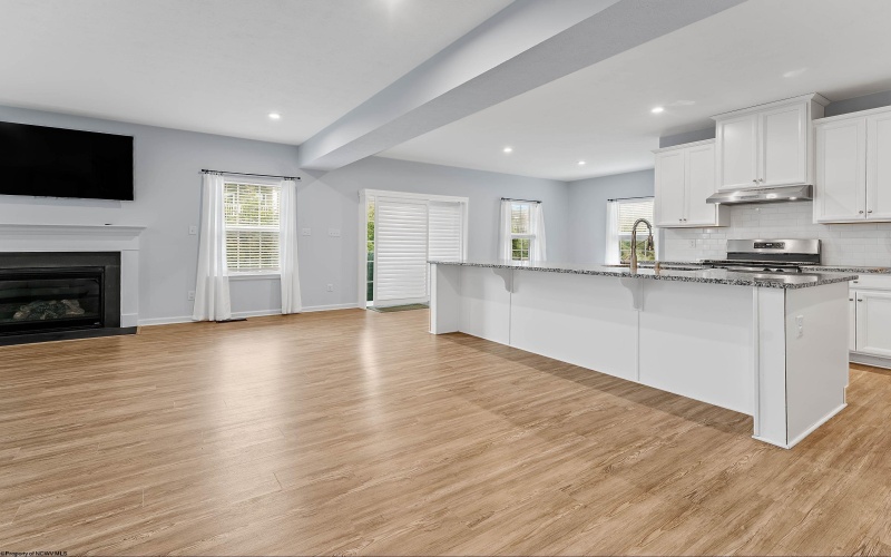 259 Falling Water Lane, Morgantown, West Virginia 26508, 4 Bedrooms Bedrooms, 9 Rooms Rooms,3 BathroomsBathrooms,Single Family Detached,For Sale,Falling Water,10163727