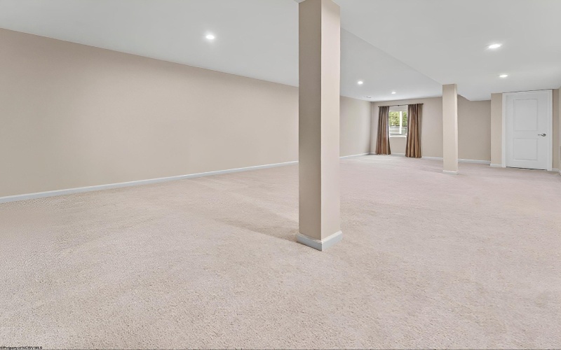 259 Falling Water Lane, Morgantown, West Virginia 26508, 4 Bedrooms Bedrooms, 9 Rooms Rooms,3 BathroomsBathrooms,Single Family Detached,For Sale,Falling Water,10163727