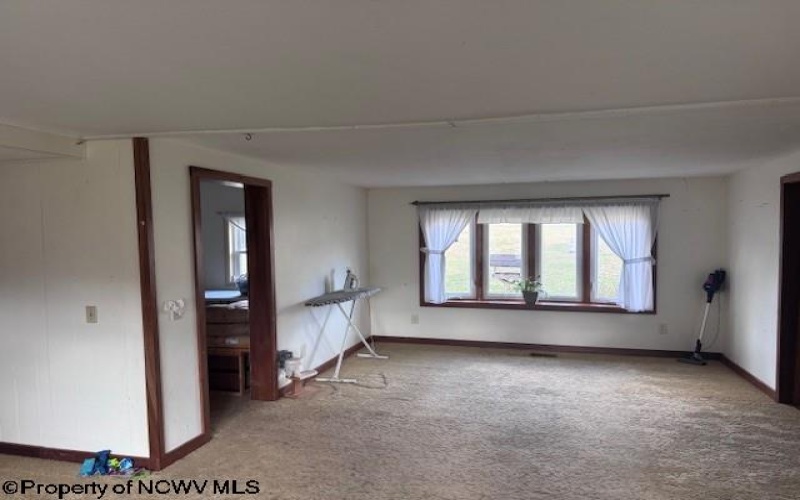 9619 Morgantown Pike, Philippi, West Virginia 26416-0000, 3 Bedrooms Bedrooms, 11 Rooms Rooms,1 BathroomBathrooms,Single Family Detached,For Sale,Morgantown,10163739