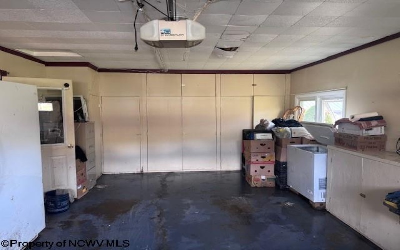 9619 Morgantown Pike, Philippi, West Virginia 26416-0000, 3 Bedrooms Bedrooms, 11 Rooms Rooms,1 BathroomBathrooms,Single Family Detached,For Sale,Morgantown,10163739