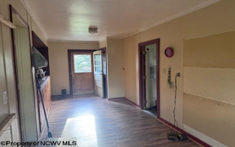 9619 Morgantown Pike, Philippi, West Virginia 26416-0000, 3 Bedrooms Bedrooms, 11 Rooms Rooms,1 BathroomBathrooms,Single Family Detached,For Sale,Morgantown,10163739