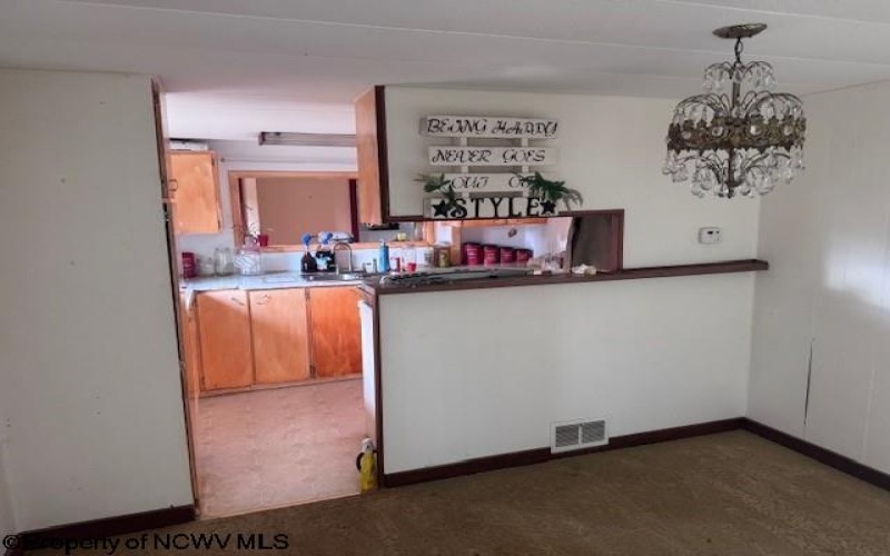 9619 Morgantown Pike, Philippi, West Virginia 26416-0000, 3 Bedrooms Bedrooms, 11 Rooms Rooms,1 BathroomBathrooms,Single Family Detached,For Sale,Morgantown,10163739