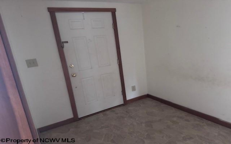 9619 Morgantown Pike, Philippi, West Virginia 26416-0000, 3 Bedrooms Bedrooms, 11 Rooms Rooms,1 BathroomBathrooms,Single Family Detached,For Sale,Morgantown,10163739