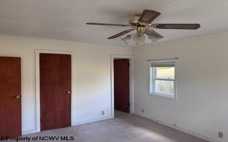 9619 Morgantown Pike, Philippi, West Virginia 26416-0000, 3 Bedrooms Bedrooms, 11 Rooms Rooms,1 BathroomBathrooms,Single Family Detached,For Sale,Morgantown,10163739