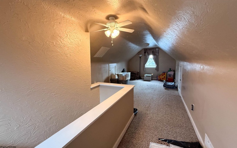 3800 Hanlin Way, Weirton, West Virginia 26062, 2 Bedrooms Bedrooms, 5 Rooms Rooms,2 BathroomsBathrooms,Single Family Detached,For Sale,Hanlin,10163737