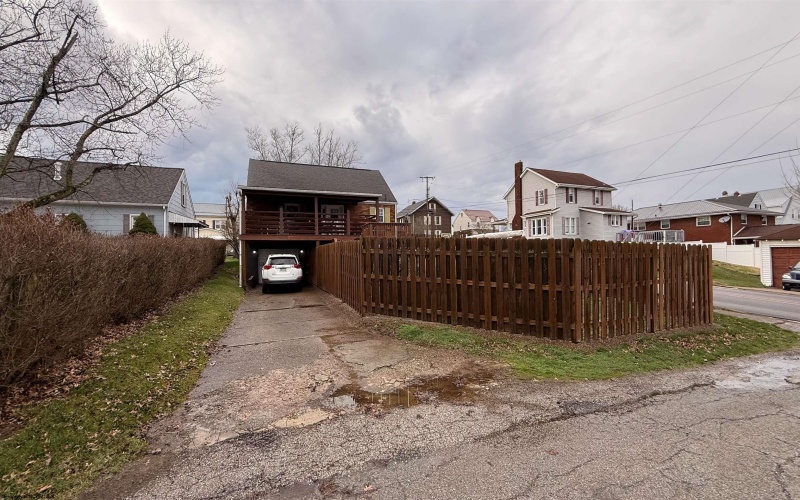 3800 Hanlin Way, Weirton, West Virginia 26062, 2 Bedrooms Bedrooms, 5 Rooms Rooms,2 BathroomsBathrooms,Single Family Detached,For Sale,Hanlin,10163737