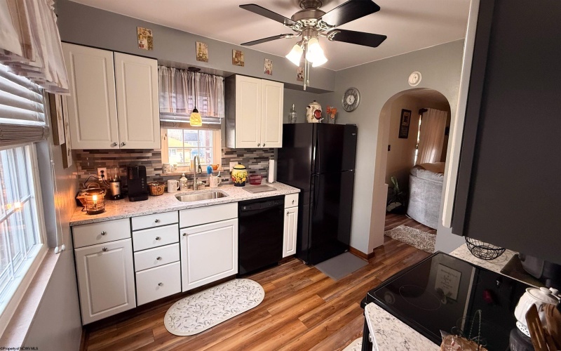 3800 Hanlin Way, Weirton, West Virginia 26062, 2 Bedrooms Bedrooms, 5 Rooms Rooms,2 BathroomsBathrooms,Single Family Detached,For Sale,Hanlin,10163737