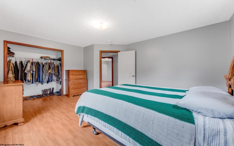 102 Indian Run Road, Fairview, West Virginia 26570, 3 Bedrooms Bedrooms, 7 Rooms Rooms,2 BathroomsBathrooms,Single Family Detached,For Sale,Indian Run,10163732