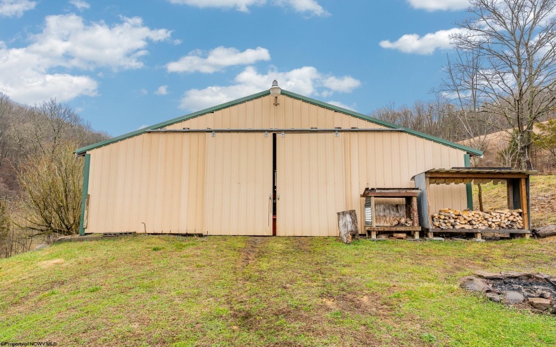 102 Indian Run Road, Fairview, West Virginia 26570, 3 Bedrooms Bedrooms, 7 Rooms Rooms,2 BathroomsBathrooms,Single Family Detached,For Sale,Indian Run,10163732