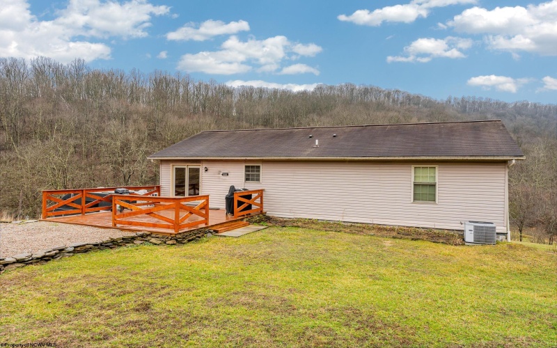 102 Indian Run Road, Fairview, West Virginia 26570, 3 Bedrooms Bedrooms, 7 Rooms Rooms,2 BathroomsBathrooms,Single Family Detached,For Sale,Indian Run,10163732