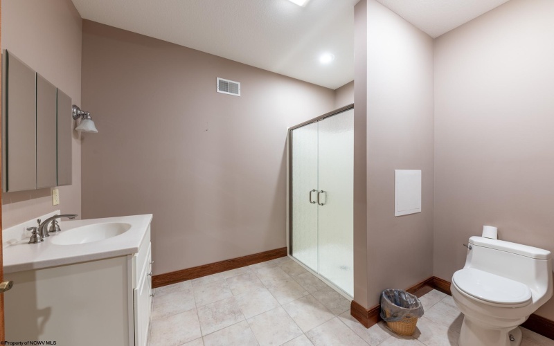 262 Deerfield Circle, Kingwood, West Virginia 26537, 4 Bedrooms Bedrooms, 8 Rooms Rooms,3 BathroomsBathrooms,Single Family Detached,For Sale,Deerfield,10161575