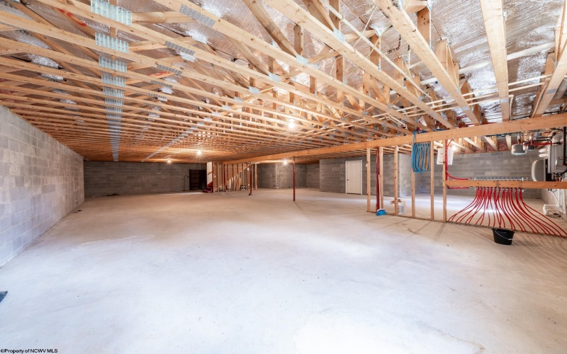 262 Deerfield Circle, Kingwood, West Virginia 26537, 4 Bedrooms Bedrooms, 8 Rooms Rooms,3 BathroomsBathrooms,Single Family Detached,For Sale,Deerfield,10161575