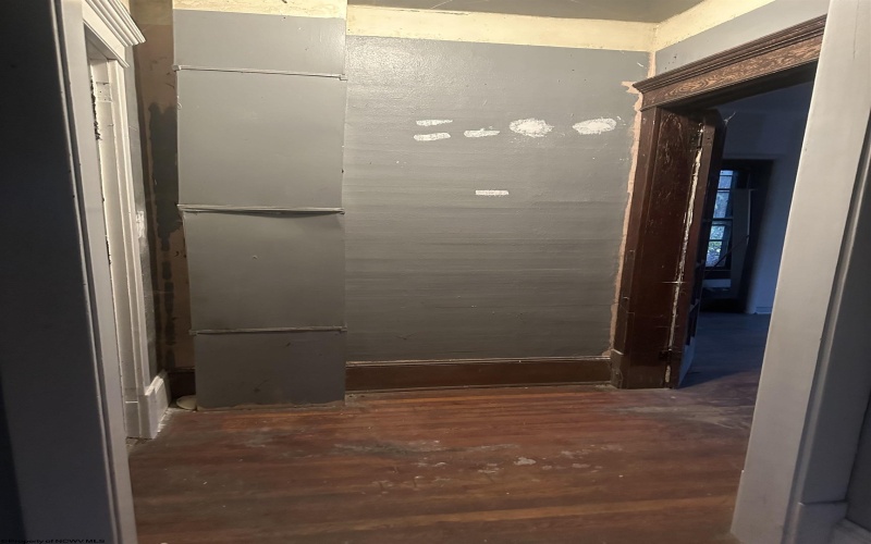 54 Greenbrier Street, Camden on Gauley, West Virginia 26208, 4 Bedrooms Bedrooms, 15 Rooms Rooms,2 BathroomsBathrooms,Single Family Detached,For Sale,Greenbrier,10158753