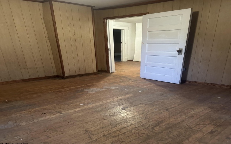 54 Greenbrier Street, Camden on Gauley, West Virginia 26208, 4 Bedrooms Bedrooms, 15 Rooms Rooms,2 BathroomsBathrooms,Single Family Detached,For Sale,Greenbrier,10158753