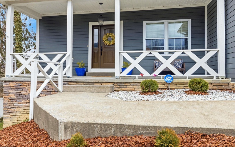 349 Villa View Drive, Morgantown, West Virginia 26508, 5 Bedrooms Bedrooms, 11 Rooms Rooms,3 BathroomsBathrooms,Single Family Detached,For Sale,Villa View,10163765