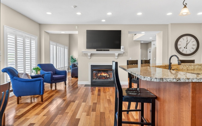 4881 Woods Edge Lane, Morgantown, West Virginia 26508, 5 Bedrooms Bedrooms, 10 Rooms Rooms,4 BathroomsBathrooms,Single Family Detached,For Sale,Woods Edge,10163764