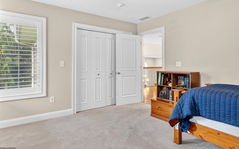 4881 Woods Edge Lane, Morgantown, West Virginia 26508, 5 Bedrooms Bedrooms, 10 Rooms Rooms,4 BathroomsBathrooms,Single Family Detached,For Sale,Woods Edge,10163764