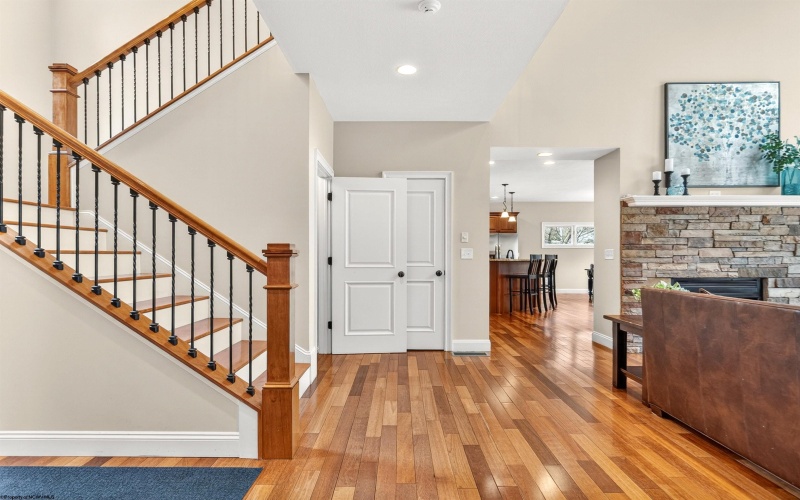 4881 Woods Edge Lane, Morgantown, West Virginia 26508, 5 Bedrooms Bedrooms, 10 Rooms Rooms,4 BathroomsBathrooms,Single Family Detached,For Sale,Woods Edge,10163764