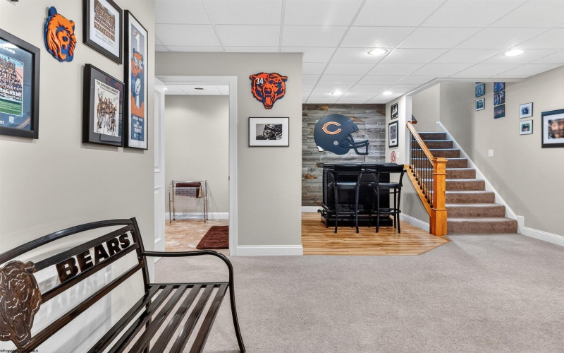 4881 Woods Edge Lane, Morgantown, West Virginia 26508, 5 Bedrooms Bedrooms, 10 Rooms Rooms,4 BathroomsBathrooms,Single Family Detached,For Sale,Woods Edge,10163764