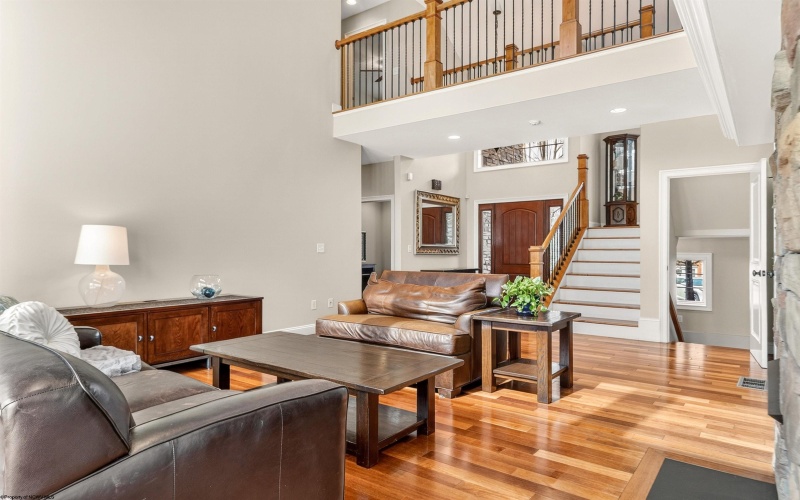 4881 Woods Edge Lane, Morgantown, West Virginia 26508, 5 Bedrooms Bedrooms, 10 Rooms Rooms,4 BathroomsBathrooms,Single Family Detached,For Sale,Woods Edge,10163764