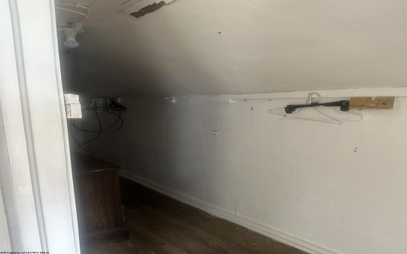 410 High Street, Clarksburg, West Virginia 26301, 2 Bedrooms Bedrooms, 5 Rooms Rooms,1 BathroomBathrooms,Single Family Detached,For Sale,High,10163750 410 High Street, Clarksburg, West Virginia 26301, 2 Bedrooms Bedrooms, 5 Rooms Rooms,1 BathroomBathrooms,Single Family Detached,For Sale,High,10163750