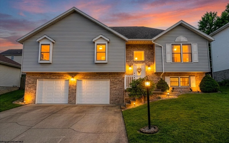 310 Anini Drive, Morgantown, West Virginia 26508, 3 Bedrooms Bedrooms, 7 Rooms Rooms,2 BathroomsBathrooms,Single Family Detached,For Sale,Anini,10163748