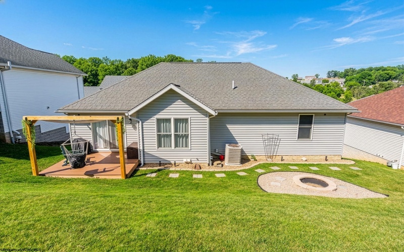 310 Anini Drive, Morgantown, West Virginia 26508, 3 Bedrooms Bedrooms, 7 Rooms Rooms,2 BathroomsBathrooms,Single Family Detached,For Sale,Anini,10163748