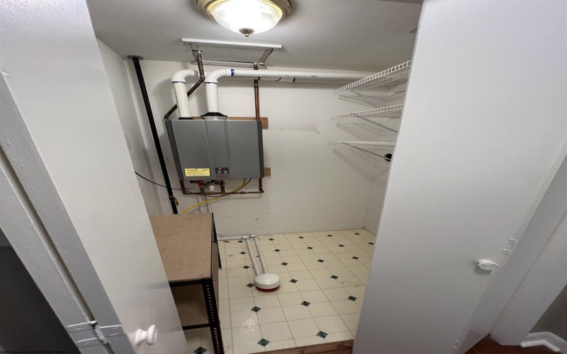 8 Kerens Hill, Elkins, West Virginia 26241, 5 Bedrooms Bedrooms, 10 Rooms Rooms,2 BathroomsBathrooms,Single Family Detached,For Sale,Kerens,10163761