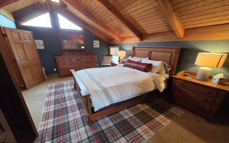 111 Treetop Lane, Davis, West Virginia 26260, 3 Bedrooms Bedrooms, 6 Rooms Rooms,3 BathroomsBathrooms,Single Family Detached,For Sale,Treetop,10163758