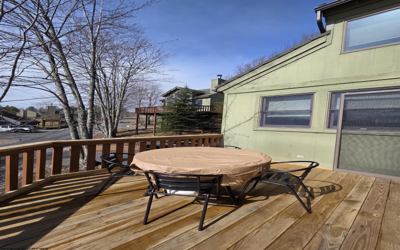 111 Treetop Lane, Davis, West Virginia 26260, 3 Bedrooms Bedrooms, 6 Rooms Rooms,3 BathroomsBathrooms,Single Family Detached,For Sale,Treetop,10163758