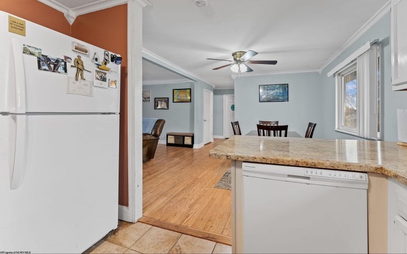 1414 Center Hill Street, Morgantown, West Virginia 26505, 5 Bedrooms Bedrooms, 13 Rooms Rooms,4 BathroomsBathrooms,Single Family Detached,For Sale,Center Hill,10163755