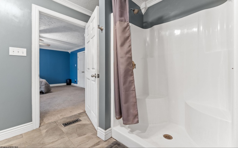 1414 Center Hill Street, Morgantown, West Virginia 26505, 5 Bedrooms Bedrooms, 13 Rooms Rooms,4 BathroomsBathrooms,Single Family Detached,For Sale,Center Hill,10163755