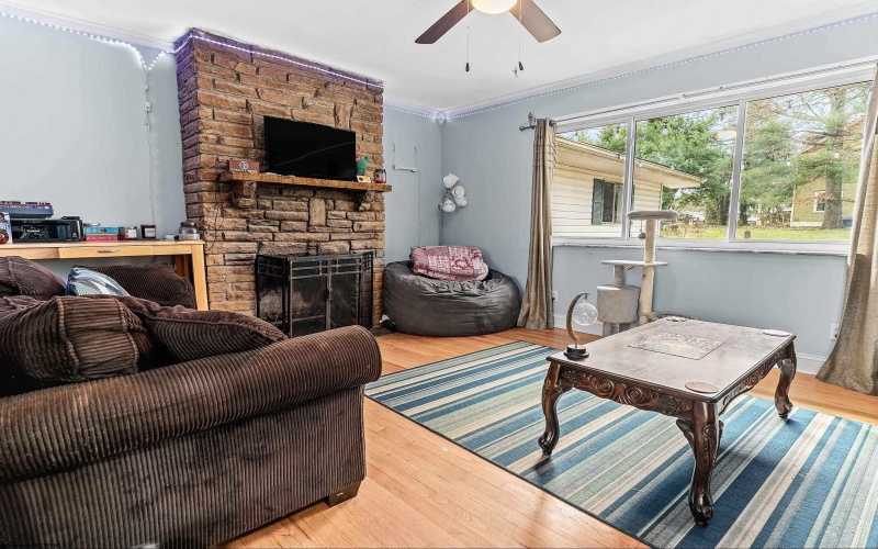 1414 Center Hill Street, Morgantown, West Virginia 26505, 5 Bedrooms Bedrooms, 13 Rooms Rooms,4 BathroomsBathrooms,Single Family Detached,For Sale,Center Hill,10163755