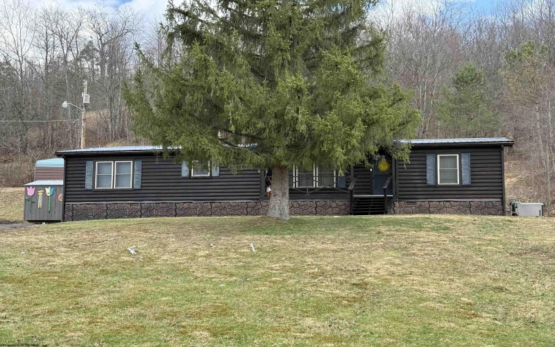 449 Beverly Pike, Elkins, West Virginia 26241, 3 Bedrooms Bedrooms, 5 Rooms Rooms,2 BathroomsBathrooms,Single Family Detached,For Sale,Beverly,10163751