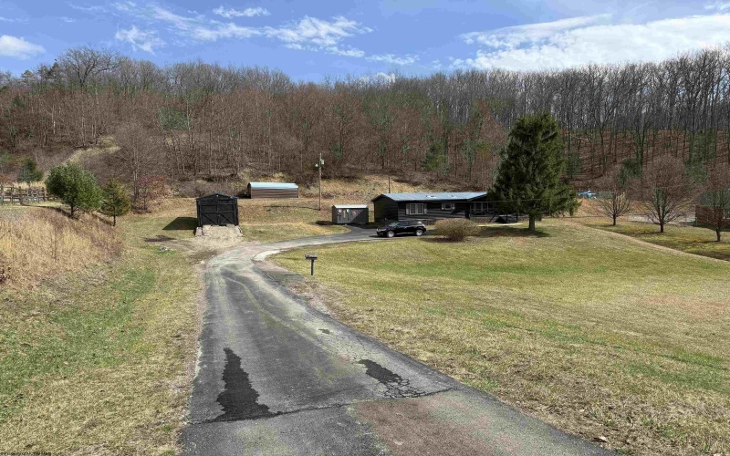 449 Beverly Pike, Elkins, West Virginia 26241, 3 Bedrooms Bedrooms, 5 Rooms Rooms,2 BathroomsBathrooms,Single Family Detached,For Sale,Beverly,10163751