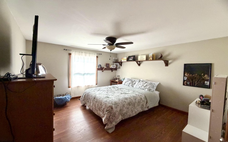 52 Murray Lane, Reedsville, West Virginia 26547, 4 Bedrooms Bedrooms, 7 Rooms Rooms,3 BathroomsBathrooms,Single Family Detached,For Sale,Murray,10163753