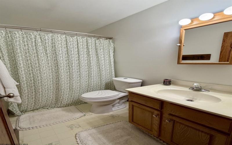 52 Murray Lane, Reedsville, West Virginia 26547, 4 Bedrooms Bedrooms, 7 Rooms Rooms,3 BathroomsBathrooms,Single Family Detached,For Sale,Murray,10163753