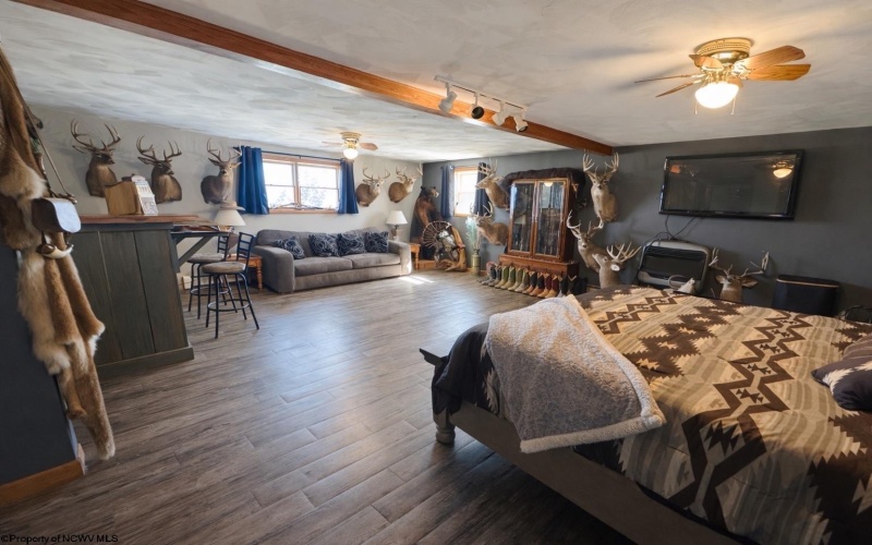 301 Dinkenberger Road, Kingwood, West Virginia 26537, 4 Bedrooms Bedrooms, 11 Rooms Rooms,3 BathroomsBathrooms,Single Family Detached,For Sale,Dinkenberger,10163754