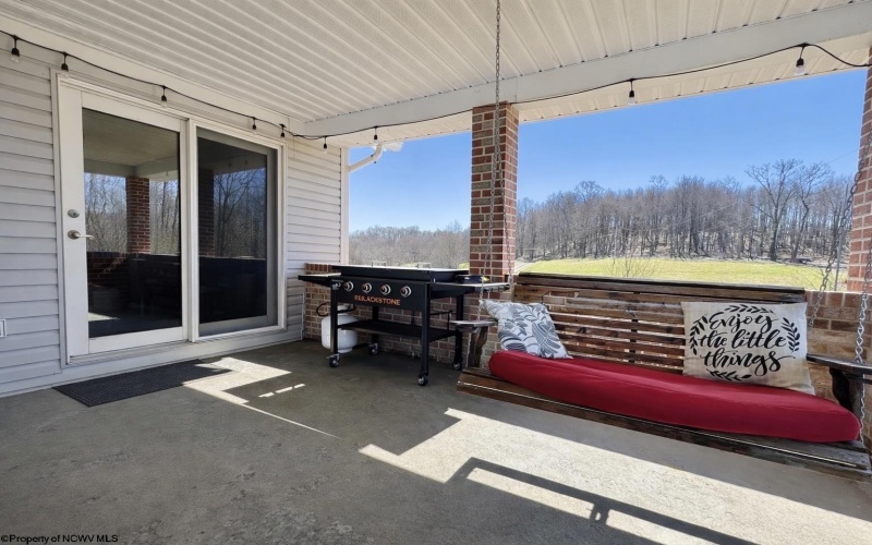 301 Dinkenberger Road, Kingwood, West Virginia 26537, 4 Bedrooms Bedrooms, 11 Rooms Rooms,3 BathroomsBathrooms,Single Family Detached,For Sale,Dinkenberger,10163754