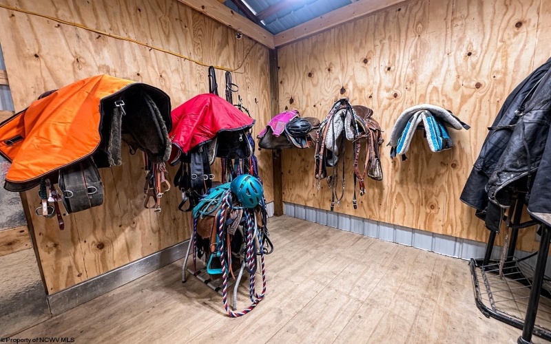 301 Dinkenberger Road, Kingwood, West Virginia 26537, 4 Bedrooms Bedrooms, 11 Rooms Rooms,3 BathroomsBathrooms,Single Family Detached,For Sale,Dinkenberger,10163754