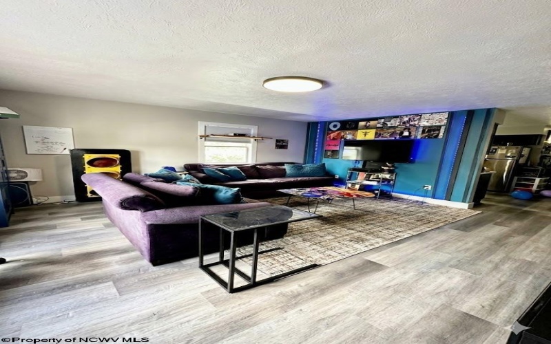 32 Highland Avenue, Morgantown, West Virginia 26505, 4 Bedrooms Bedrooms, 7 Rooms Rooms,2 BathroomsBathrooms,Residential Rentals,For Rent,Highland,10163767