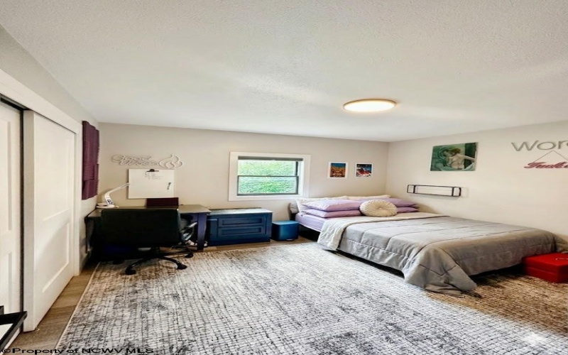 32 Highland Avenue, Morgantown, West Virginia 26505, 4 Bedrooms Bedrooms, 7 Rooms Rooms,2 BathroomsBathrooms,Residential Rentals,For Rent,Highland,10163767