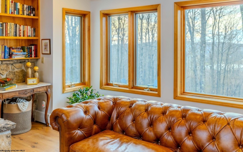 357 Betony Lane, Terra Alta, West Virginia 26764, 3 Bedrooms Bedrooms, 8 Rooms Rooms,2 BathroomsBathrooms,Single Family Detached,For Sale,Betony,10163780