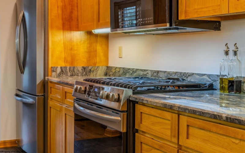 357 Betony Lane, Terra Alta, West Virginia 26764, 3 Bedrooms Bedrooms, 8 Rooms Rooms,2 BathroomsBathrooms,Single Family Detached,For Sale,Betony,10163780