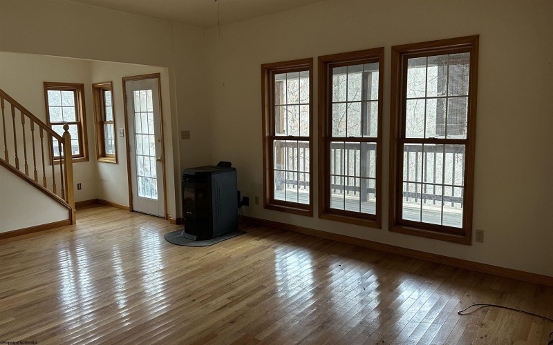 3147 Lake Lane Road, Napier, West Virginia 26631, 4 Bedrooms Bedrooms, 8 Rooms Rooms,3 BathroomsBathrooms,Single Family Detached,For Sale,Lake Lane,10163768