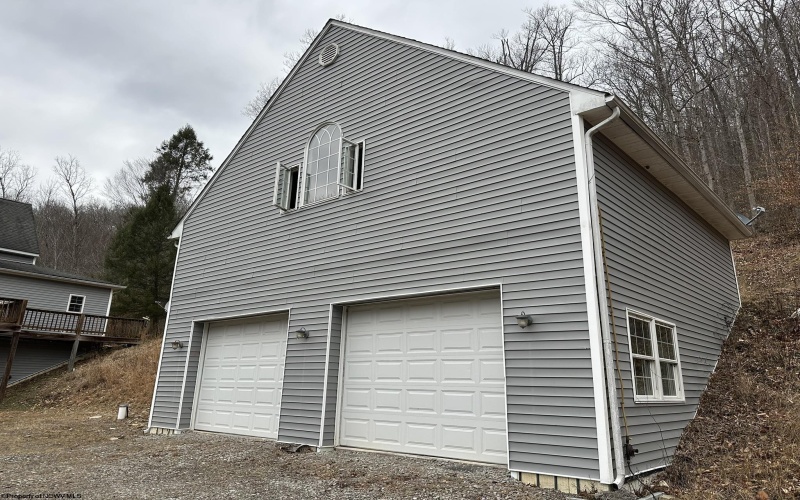 3147 Lake Lane Road, Napier, West Virginia 26631, 4 Bedrooms Bedrooms, 8 Rooms Rooms,3 BathroomsBathrooms,Single Family Detached,For Sale,Lake Lane,10163768