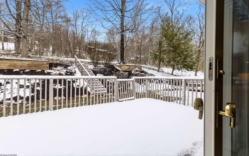 959 Southpoint Circle, Morgantown, West Virginia 26505, 6 Bedrooms Bedrooms, 10 Rooms Rooms,3 BathroomsBathrooms,Single Family Detached,For Sale,Southpoint,10163769