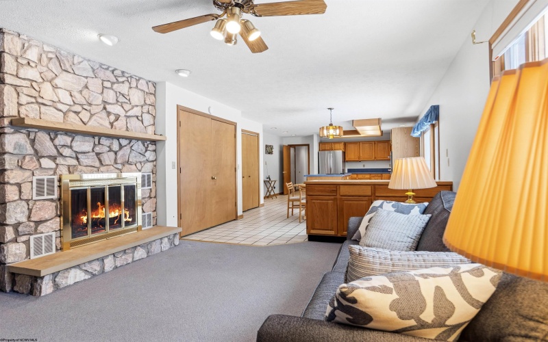 959 Southpoint Circle, Morgantown, West Virginia 26505, 6 Bedrooms Bedrooms, 10 Rooms Rooms,3 BathroomsBathrooms,Single Family Detached,For Sale,Southpoint,10163769