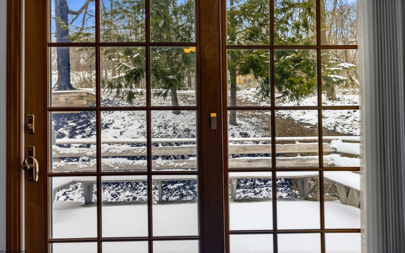 959 Southpoint Circle, Morgantown, West Virginia 26505, 6 Bedrooms Bedrooms, 10 Rooms Rooms,3 BathroomsBathrooms,Single Family Detached,For Sale,Southpoint,10163769