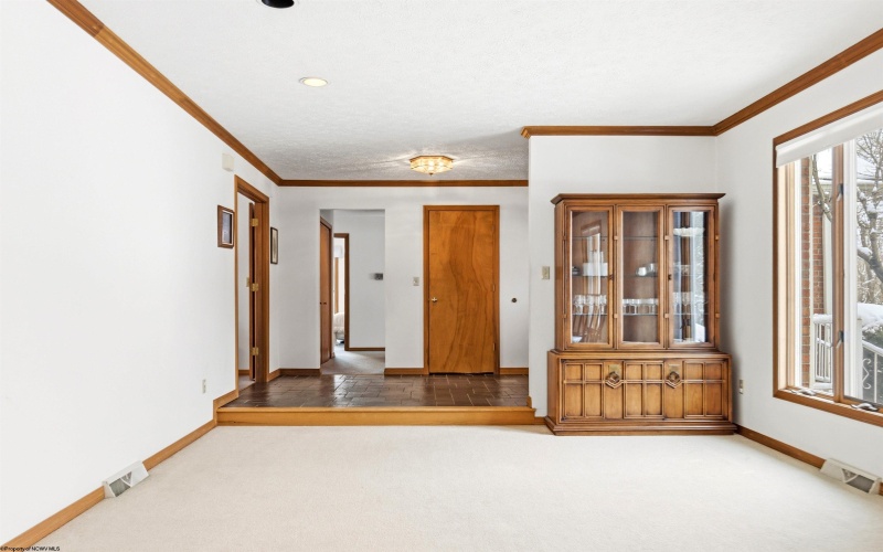 959 Southpoint Circle, Morgantown, West Virginia 26505, 6 Bedrooms Bedrooms, 10 Rooms Rooms,3 BathroomsBathrooms,Single Family Detached,For Sale,Southpoint,10163769